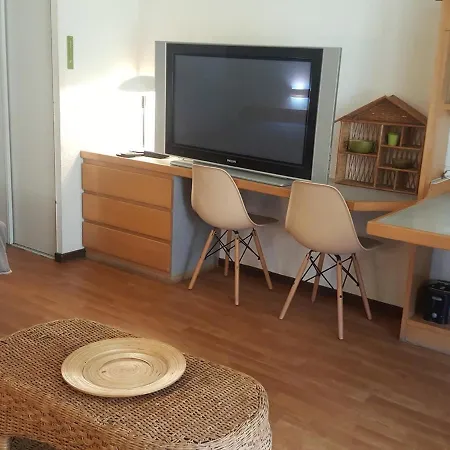 A Brides-les-bains, 4 Pers, Balcon, Parking Couvert, Proche Centre Et Thermes - Fr-1-512-272 Appartement